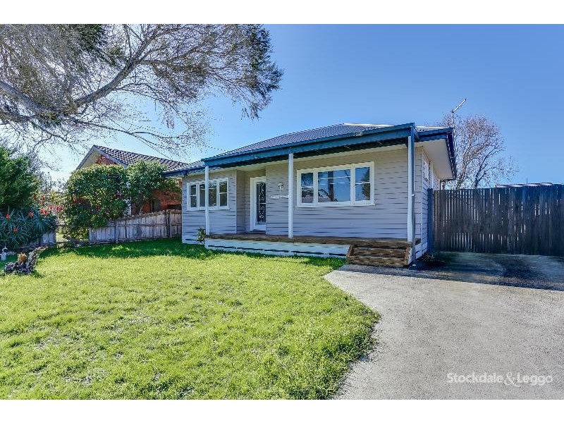 21 Karadoc Street, Dromana VIC 3936