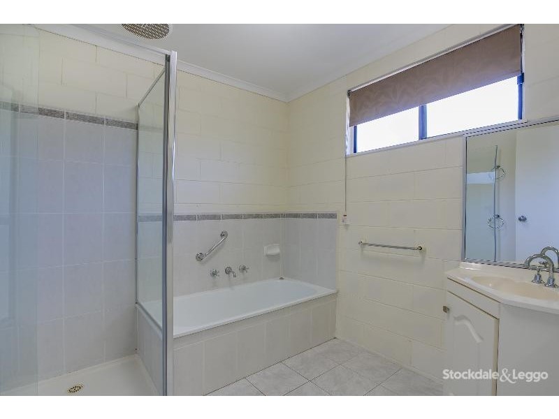 2/305 Jetty Road, Rosebud VIC 3939