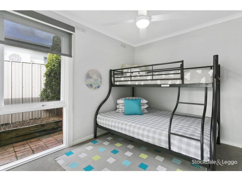 26 Fifth Avenue, Rosebud VIC 3939