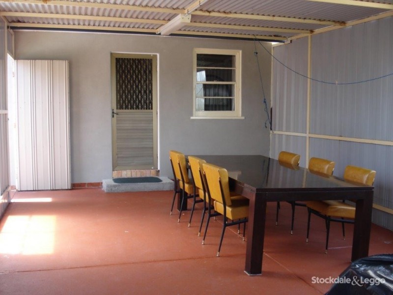 20 Second Avenue, Rosebud VIC 3939