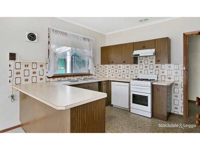 69-71 Sixth Avenue, Rosebud VIC 3939