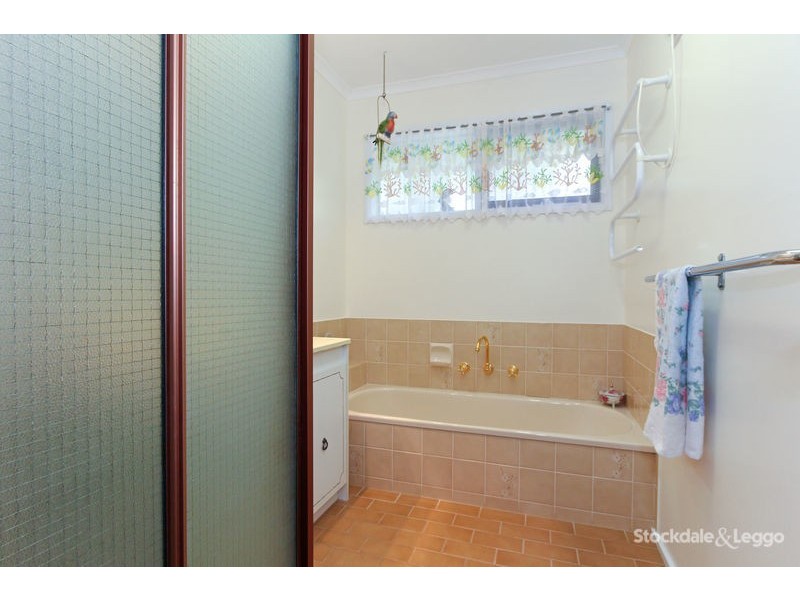 2 Mount View Road, Rosebud VIC 3939