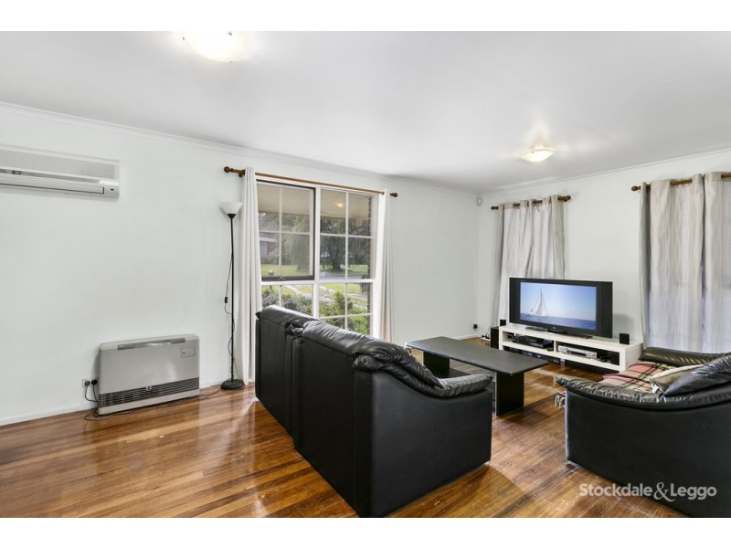 11 Tinapher Drive, Rye VIC 3941