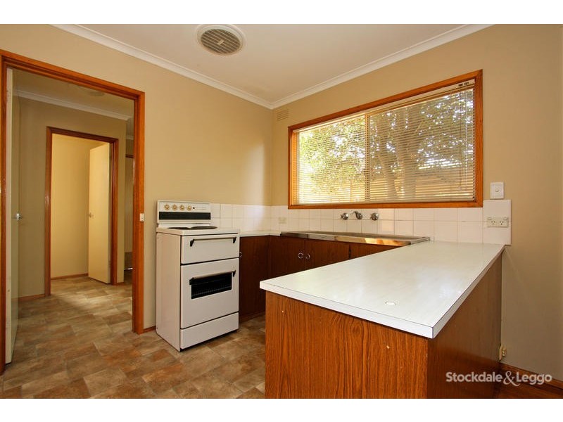 145 Ninth Avenue, Rosebud VIC 3939