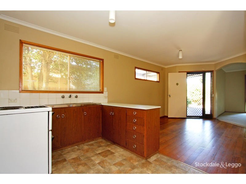 145 Ninth Avenue, Rosebud VIC 3939