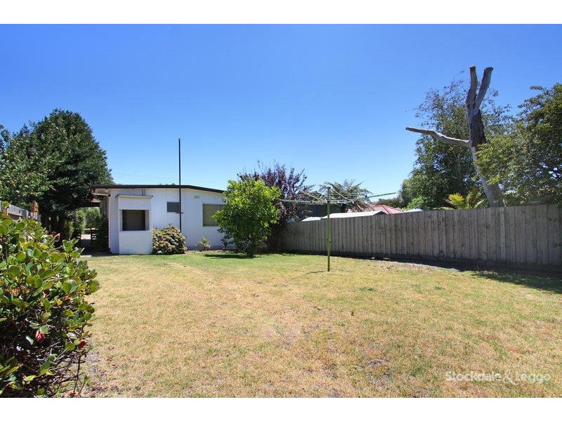 145 Ninth Avenue, Rosebud VIC 3939