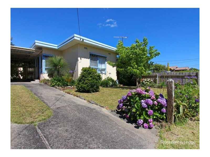 91 Fourth Avenue, Rosebud VIC 3939