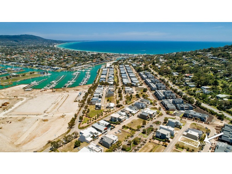 15 Helm Avenue, Safety Beach VIC 3936