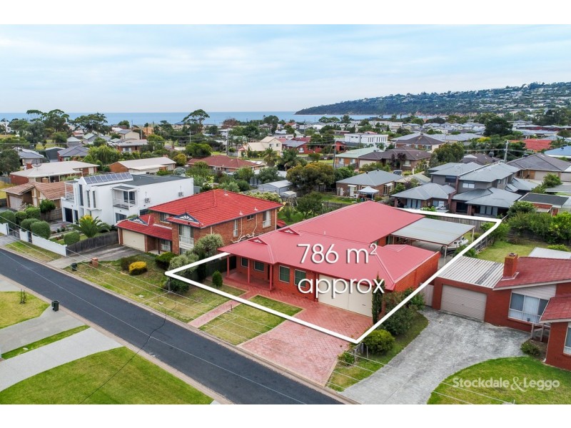 7 Coveside Avenue, Safety Beach VIC 3936