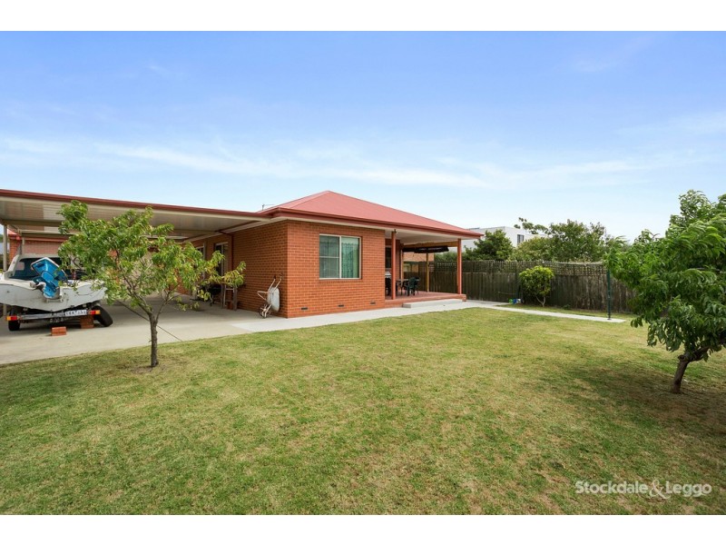 7 Coveside Avenue, Safety Beach VIC 3936