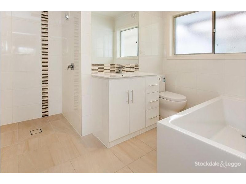 114 Jetty Road, Rosebud VIC 3939