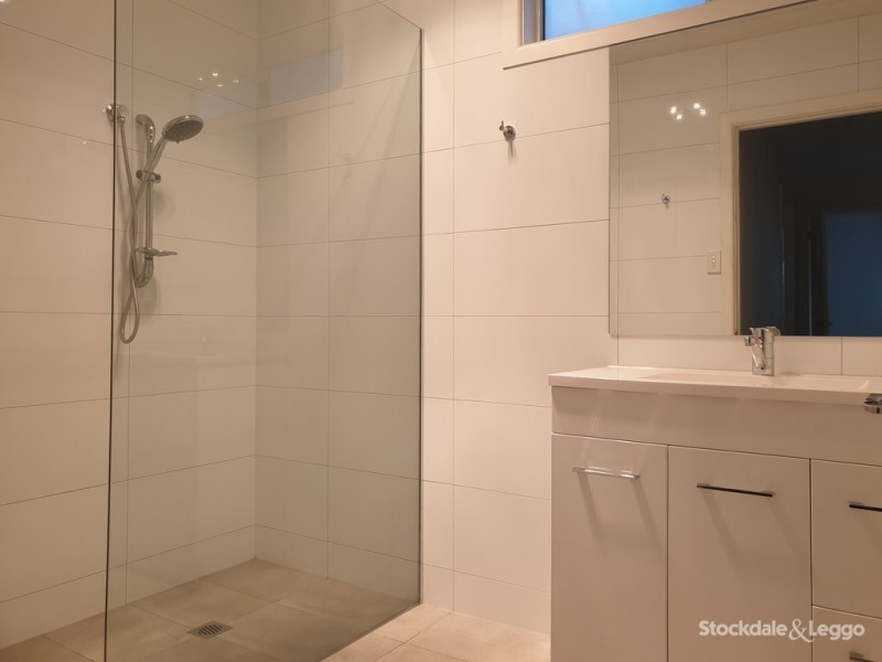 15 Cass Street, Rosebud VIC 3939