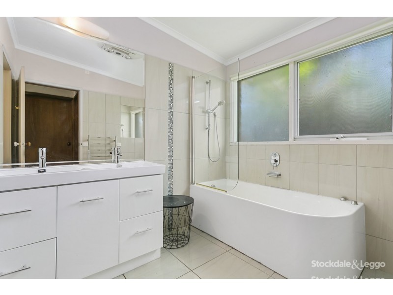 442 Waterfall Gully Road, Rosebud VIC 3939