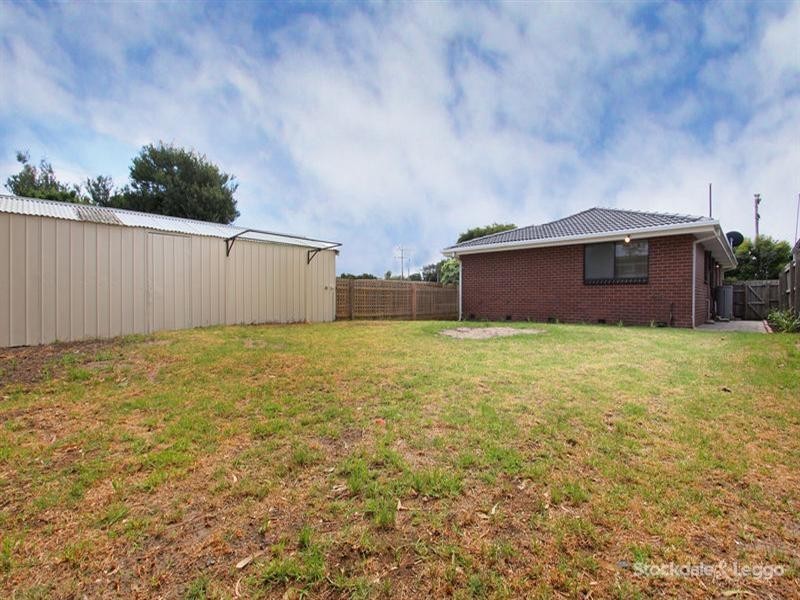 17 Hakea Avenue, Rosebud VIC 3939
