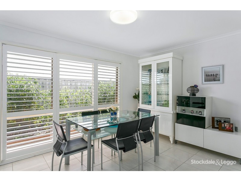 169 Third Avenue, Rosebud VIC 3939