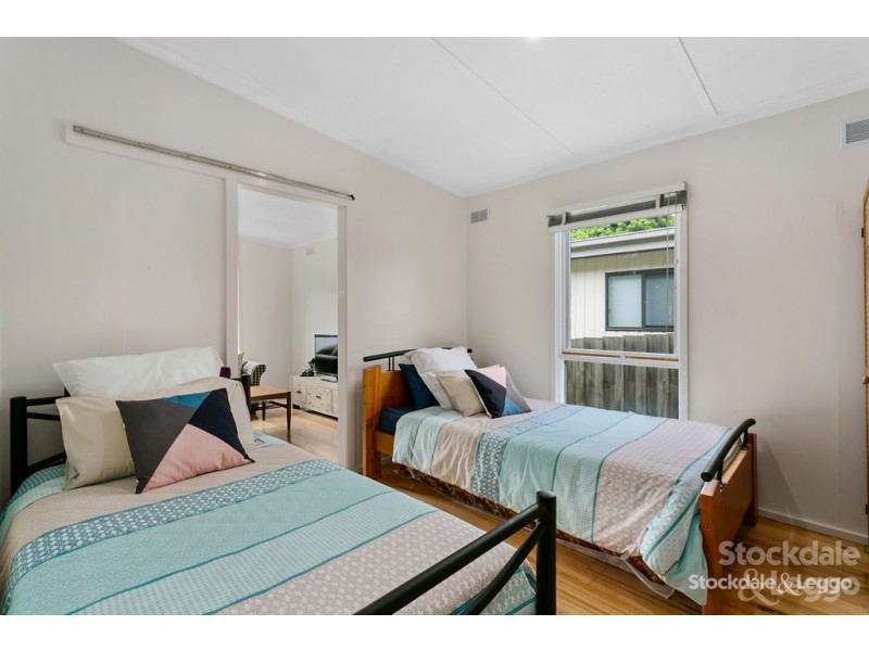 95 Sixth Avenue, Rosebud VIC 3939