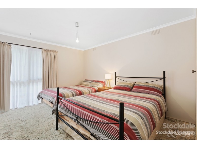 42 Woonton Crescent, Rosebud VIC 3939