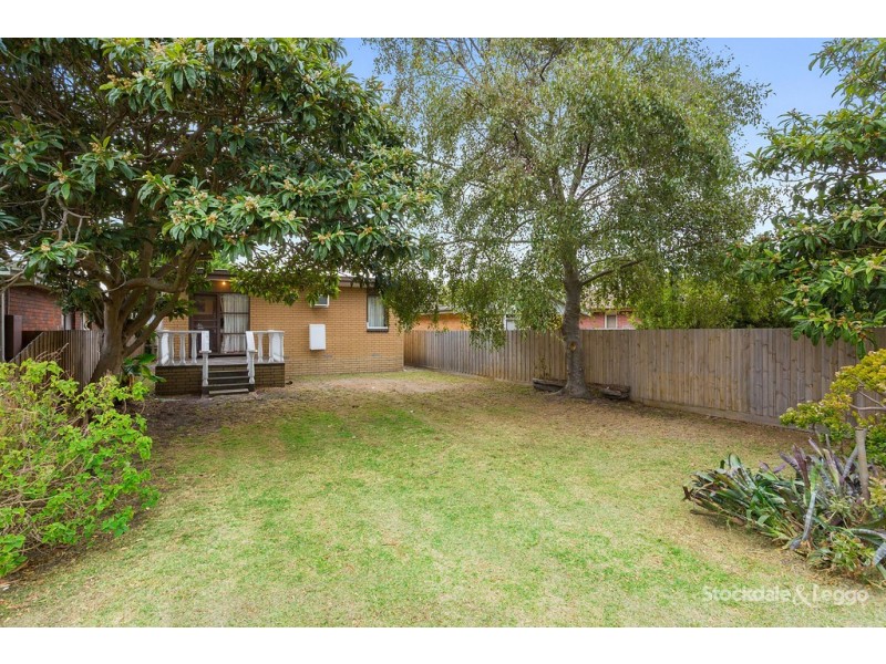193 Seventh Avenue, Rosebud VIC 3939