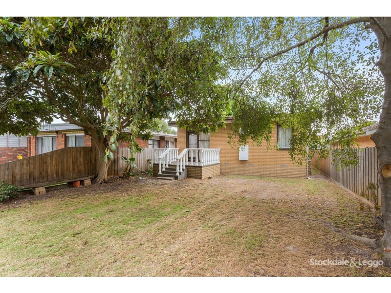 193 Seventh Avenue, Rosebud VIC 3939