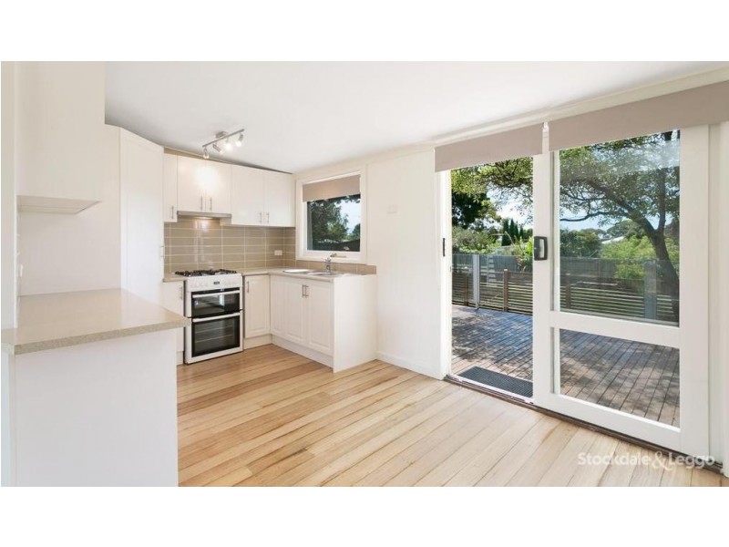 20 Elizabeth Avenue, Dromana VIC 3936