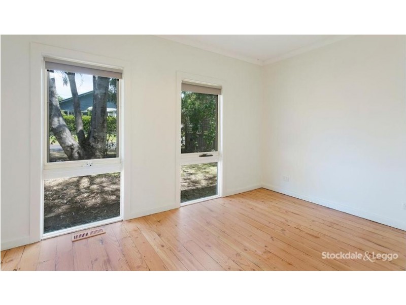 20 Elizabeth Avenue, Dromana VIC 3936