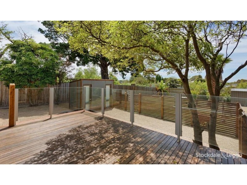 20 Elizabeth Avenue, Dromana VIC 3936