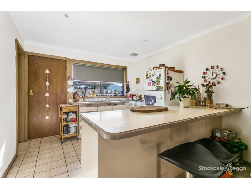 2/54 Kangerong Avenue, Dromana VIC 3936