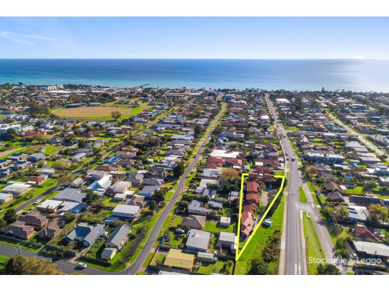 2/54 Kangerong Avenue, Dromana VIC 3936