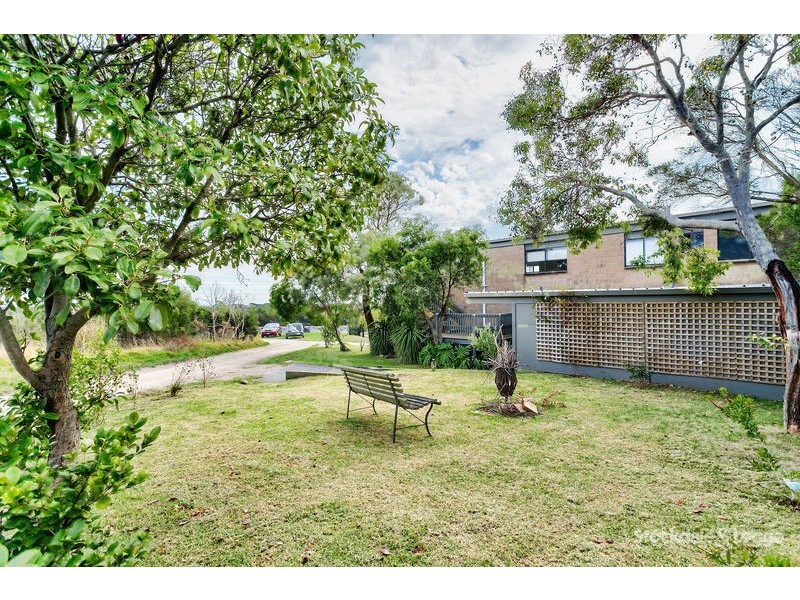 205 Bayview Road, Mccrae VIC 3938