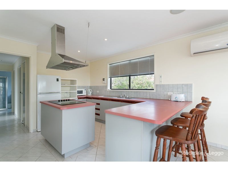 205 Bayview Road, Mccrae VIC 3938