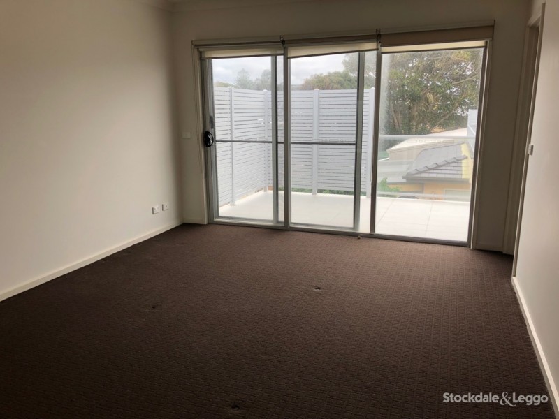 8/115 Dromana Parade, Safety Beach VIC 3936