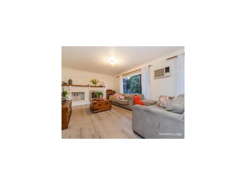 40 Murawa Drive, Rosebud VIC 3939