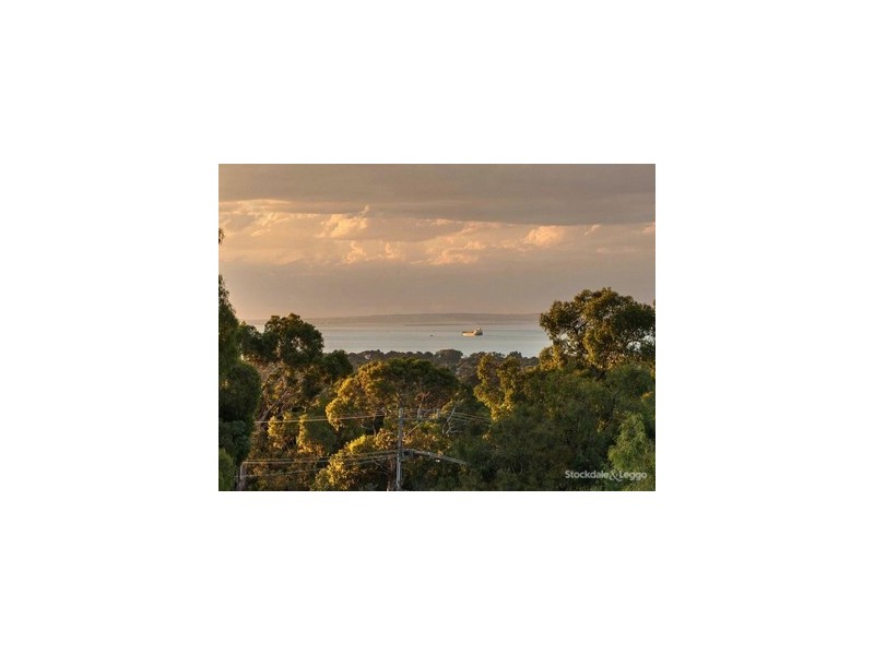 40 Murawa Drive, Rosebud VIC 3939