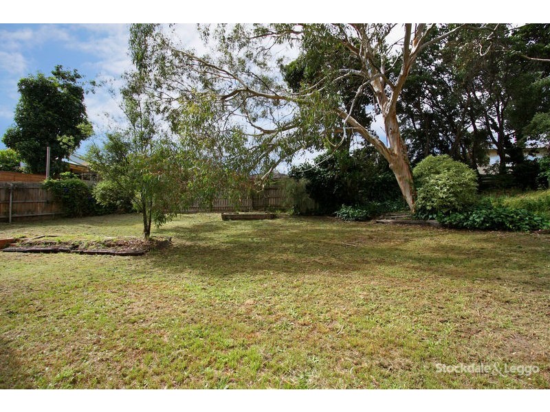24 Cleeland Court, Rosebud VIC 3939
