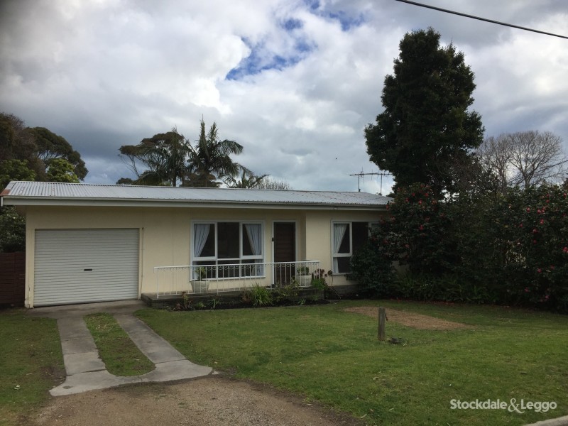 16 Kennington Road, Rosebud VIC 3939