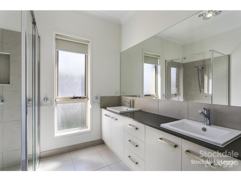 8/431 Waterfall Gully Rd, Rosebud VIC 3939