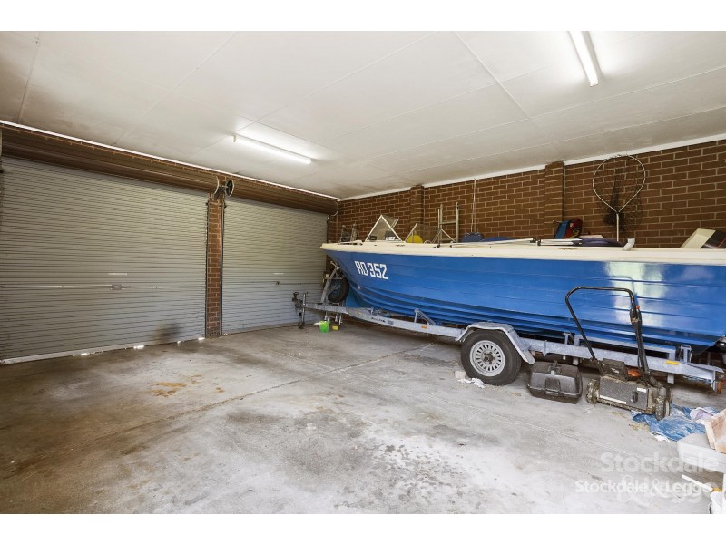 4 Higgins Street, Safety Beach VIC 3936