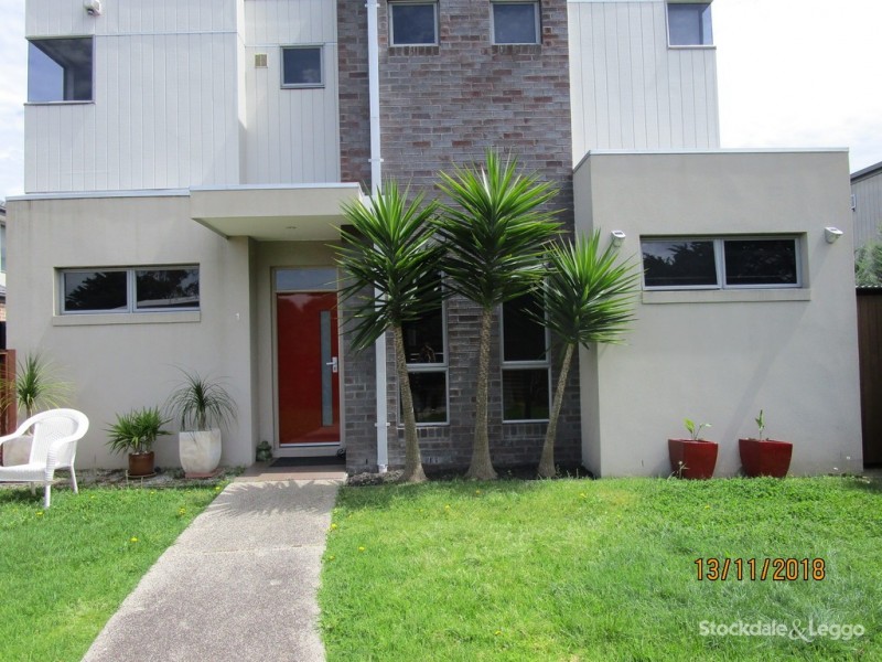 1/85 Dromana Parade, Safety Beach VIC 3936