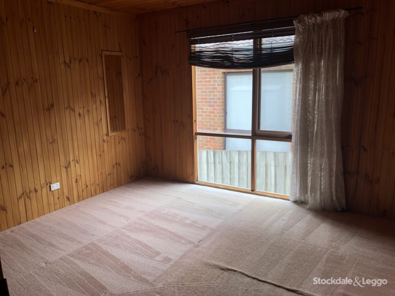 122 Seventh Avenue, Rosebud VIC 3939