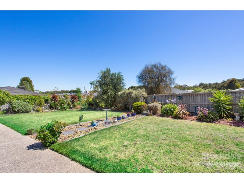 20 Hazeldene Way, Rosebud VIC 3939