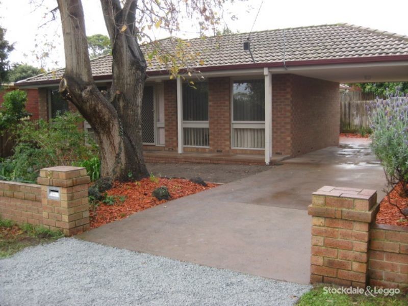 81 Foam Street, Rosebud VIC 3939