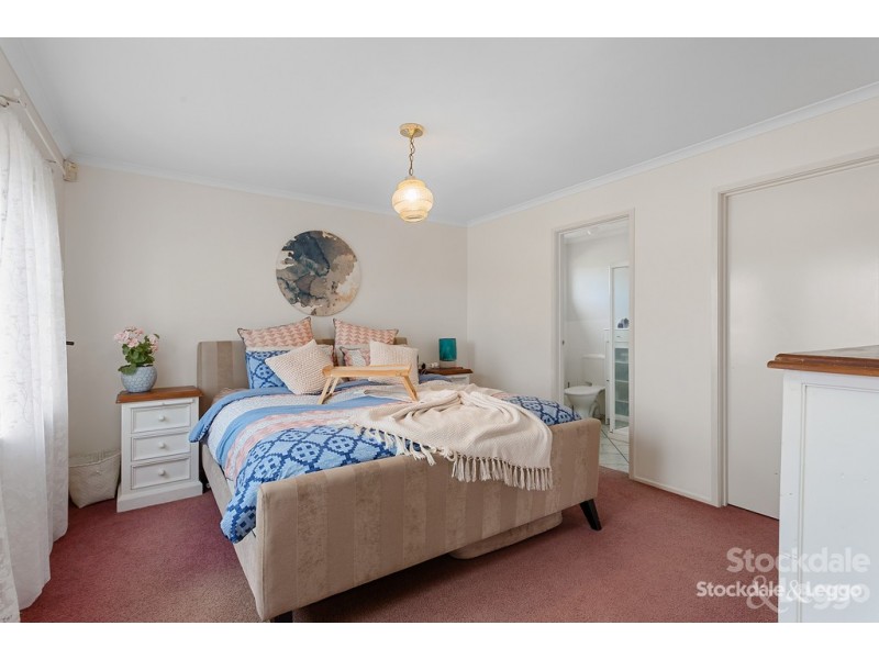49 Victoria Street, Safety Beach VIC 3936