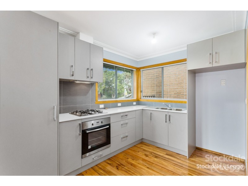 106 Fifth Avenue, Rosebud VIC 3939