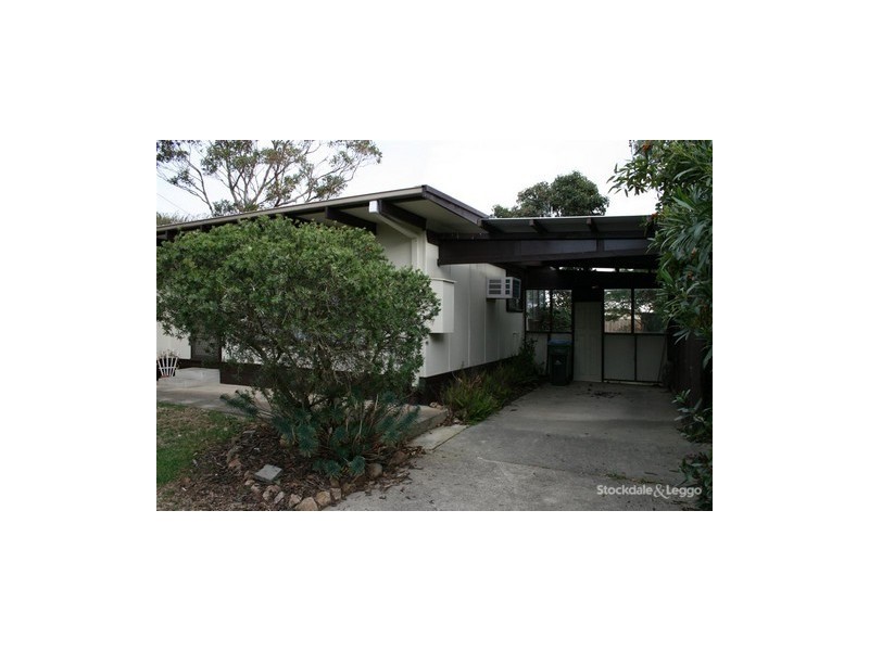 91 Seaview Avenue, Safety Beach VIC 3936