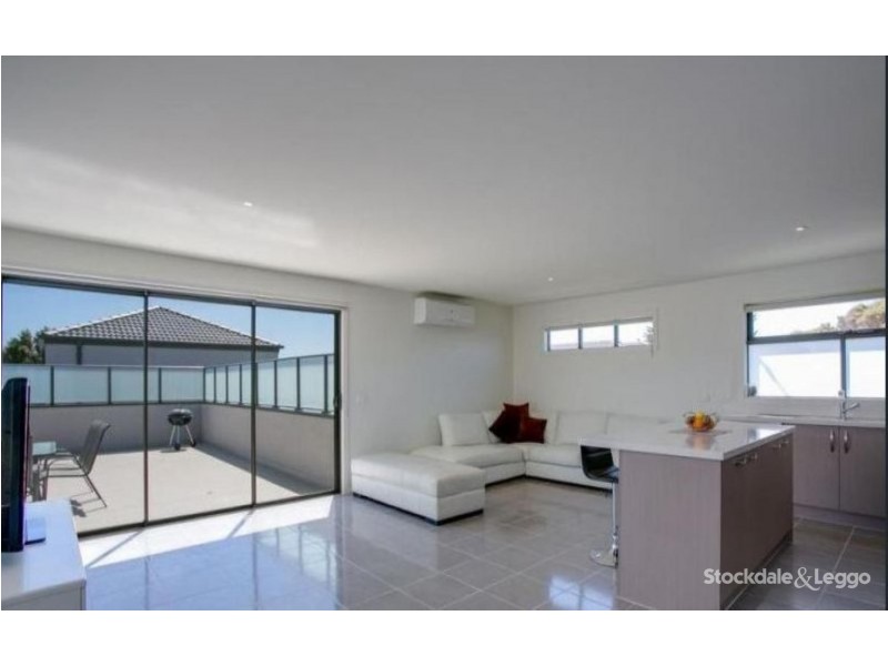 5/33 Dromana Parade, Safety Beach VIC 3936