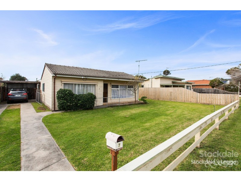 7 Solander Street, Dromana VIC 3936