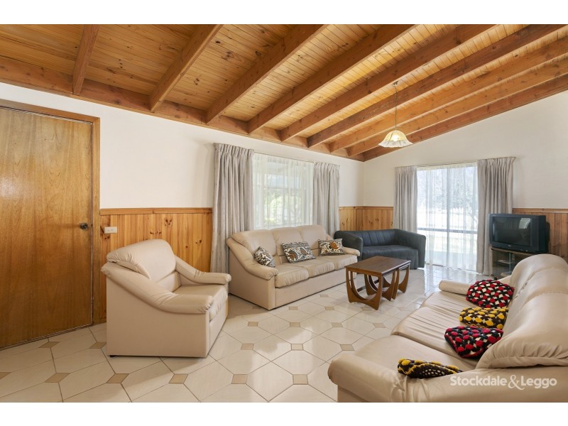 21 Knott Street, Safety Beach VIC 3936