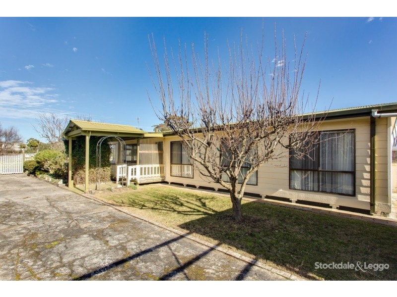 21 Knott Street, Safety Beach VIC 3936