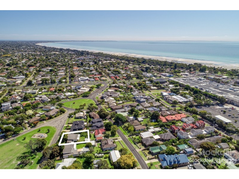 36 Murrowong Avenue, Rosebud VIC 3939