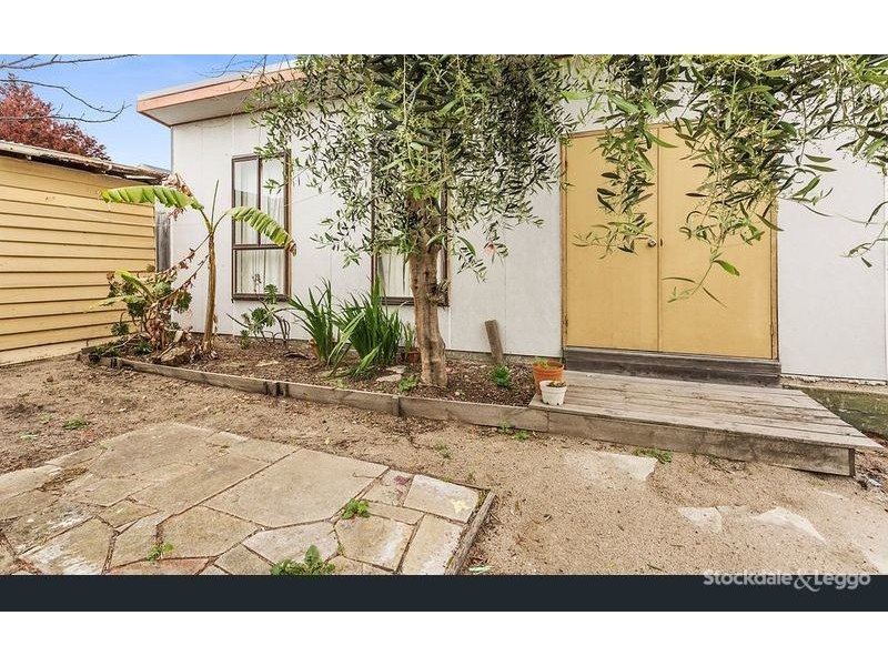52 Fourth Avenue, Rosebud VIC 3939